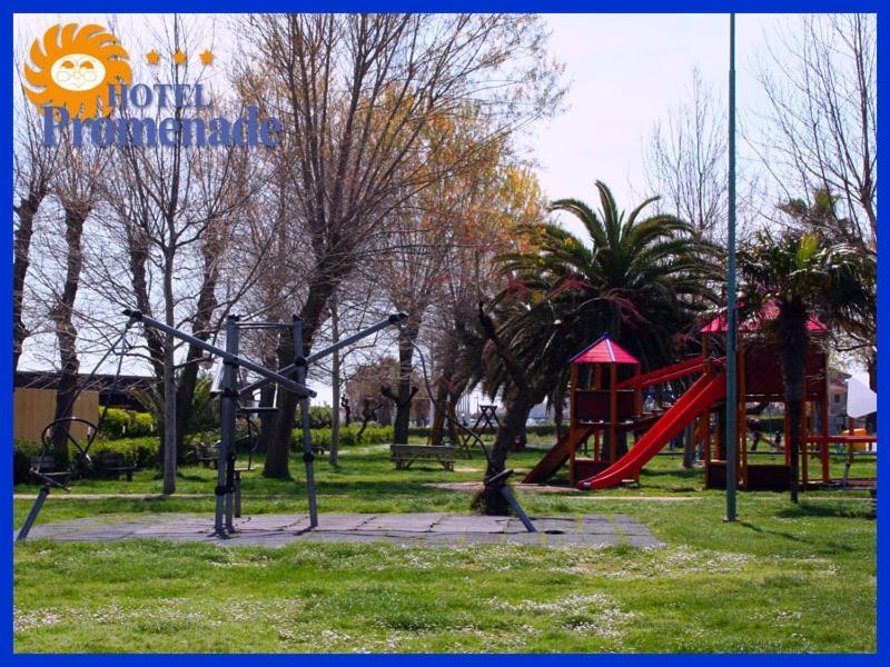 Hotel Promenade Porto SantʼElpidio Εξωτερικό φωτογραφία