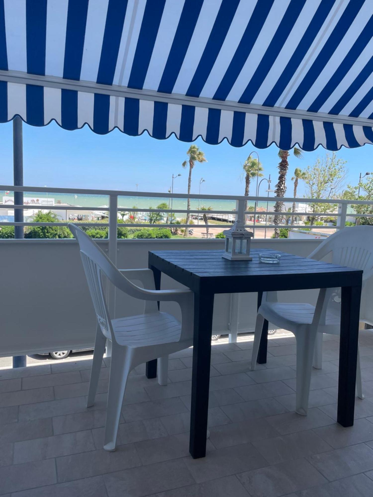 Hotel Promenade Porto SantʼElpidio Εξωτερικό φωτογραφία