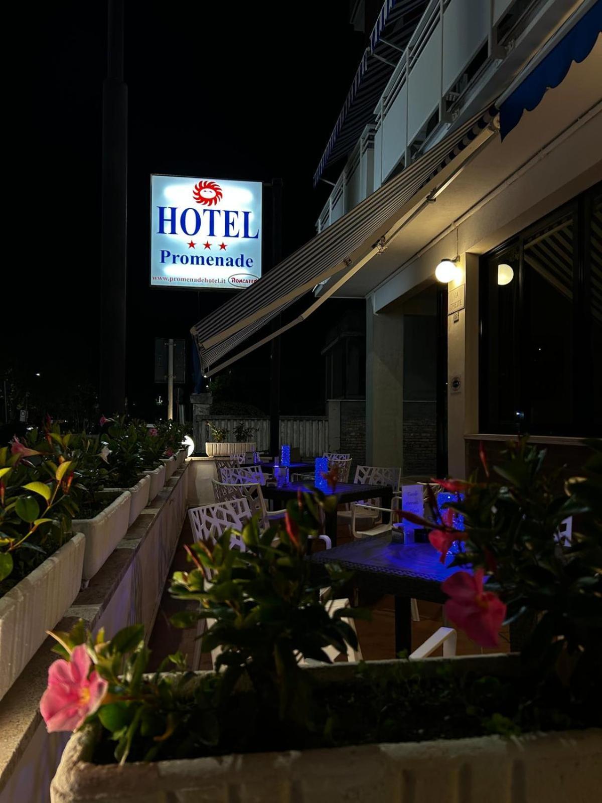 Hotel Promenade Porto SantʼElpidio Εξωτερικό φωτογραφία