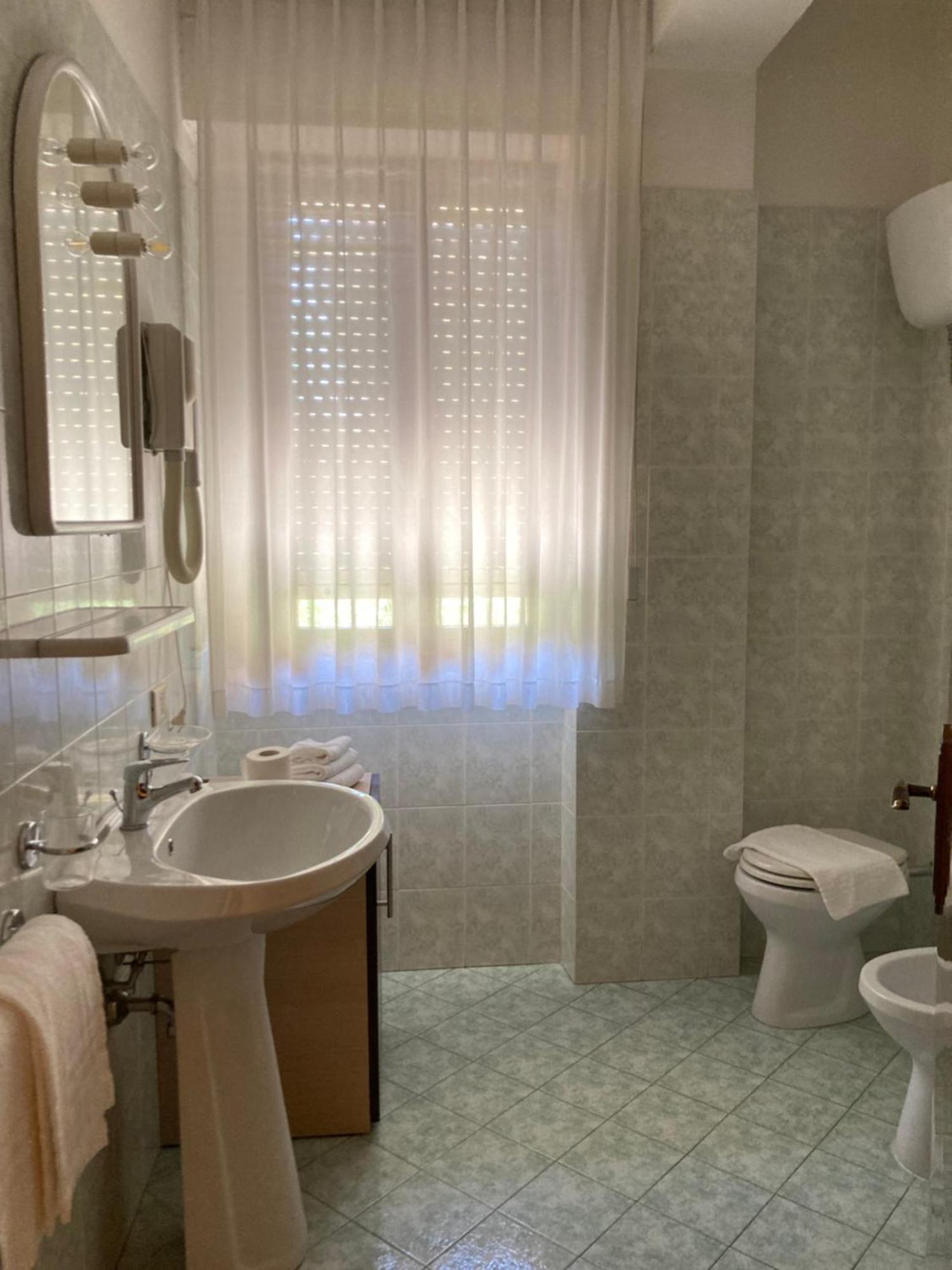 Hotel Promenade Porto SantʼElpidio Εξωτερικό φωτογραφία